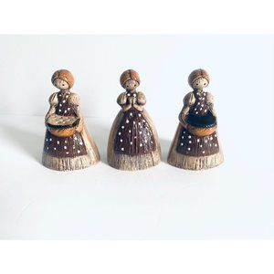 Set of 3 pilgrim colonial women figures pottery